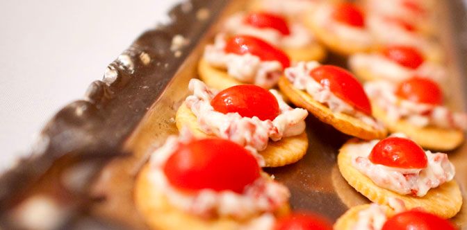 Tomato canapes